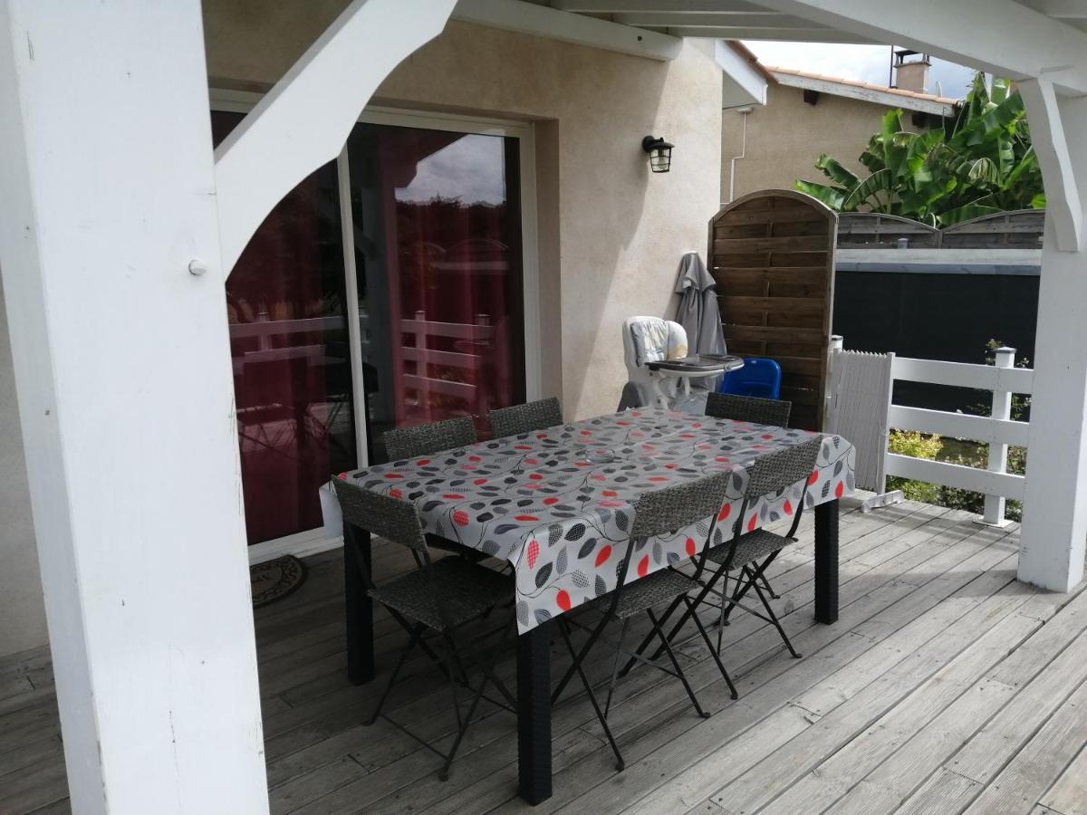 La Riviere Villa Pujols  Ngoại thất bức ảnh