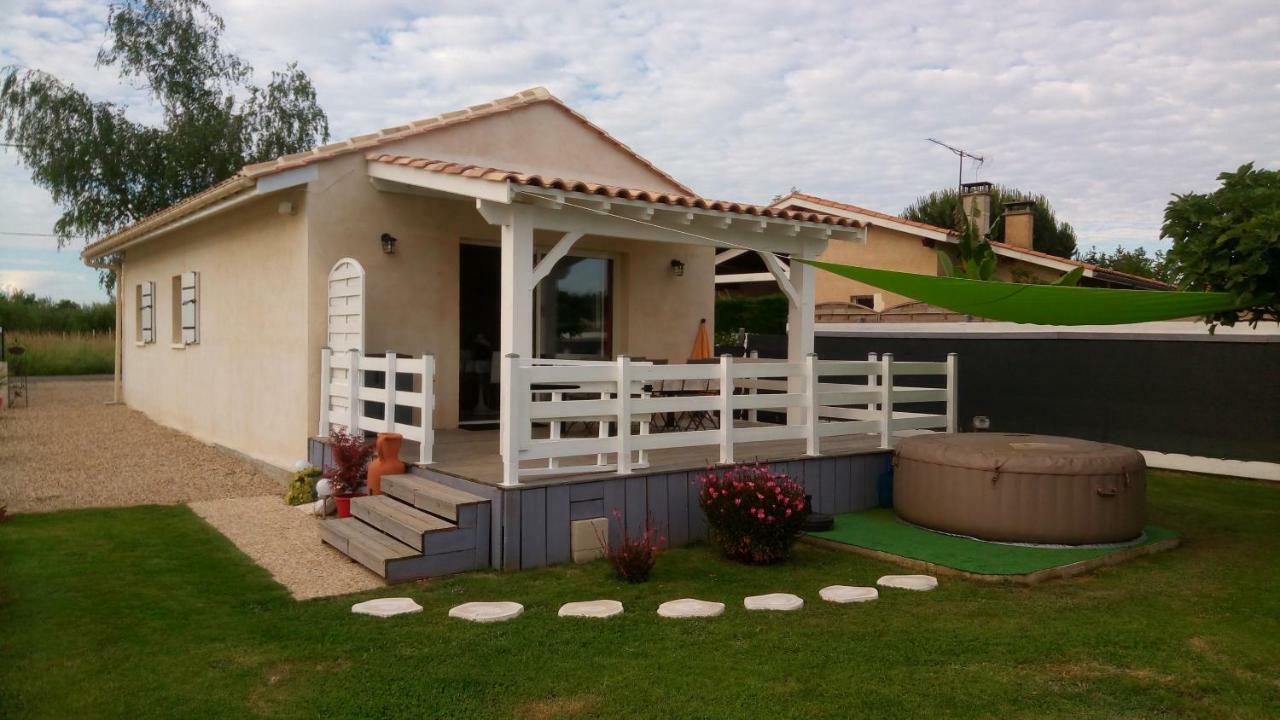 La Riviere Villa Pujols  Ngoại thất bức ảnh